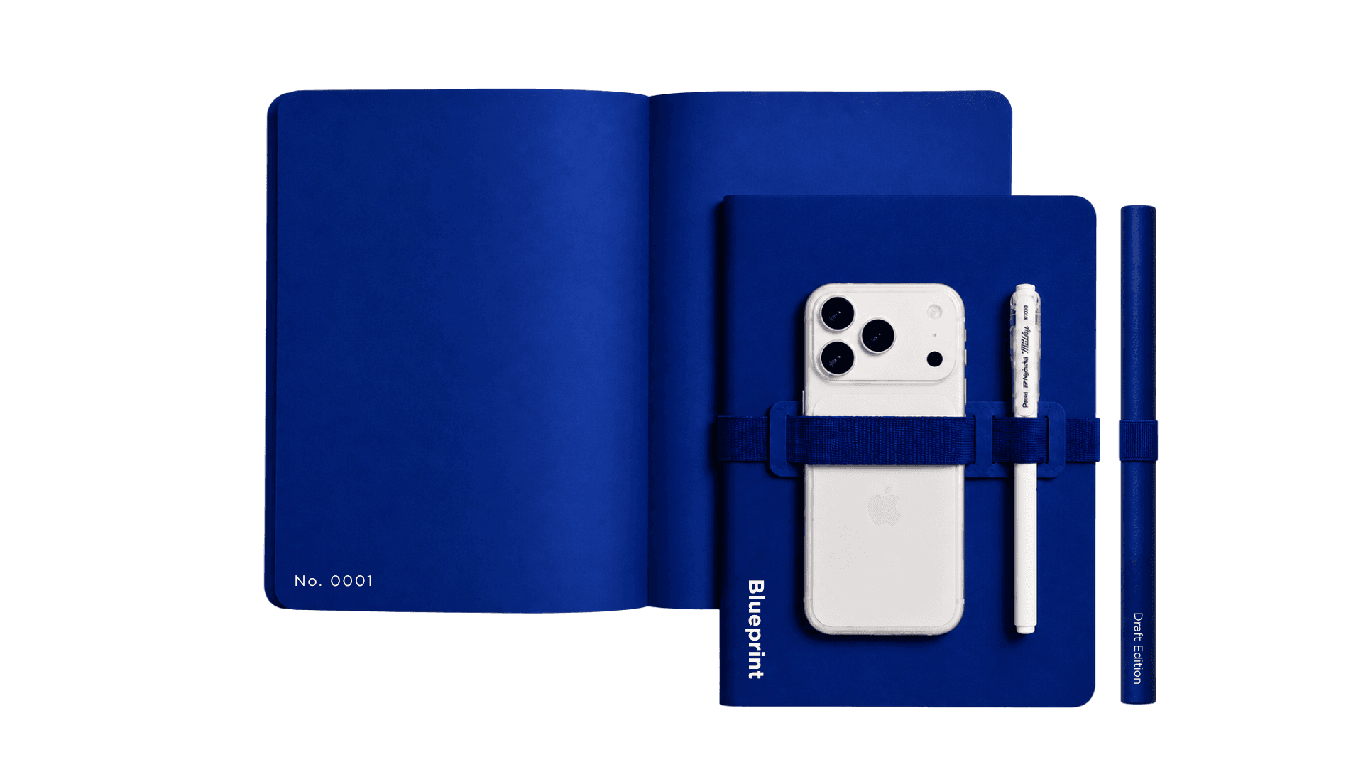 Blueprint aberto com o número 0001 na página, ao lado do Blueprint fechado com celular e caneta branca presos pelo elástico, e o porta-caneta azul